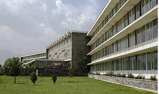 住宿舍，仿佛還在校園